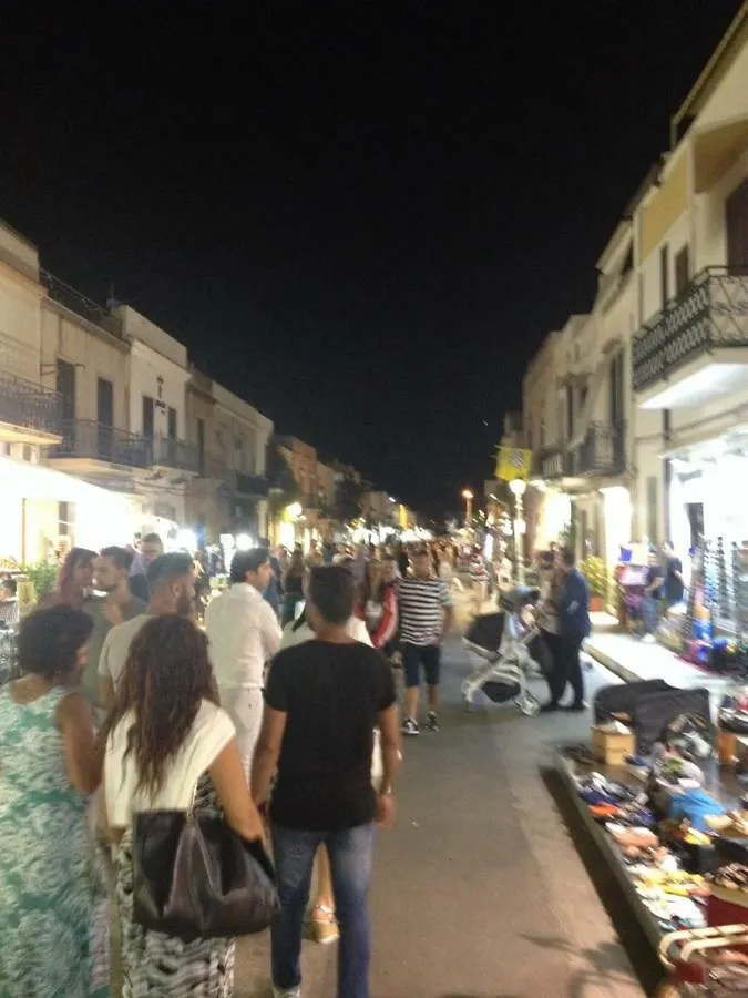 Casa Vacanza Nonna Sarina Custonaci Διαμέρισμα